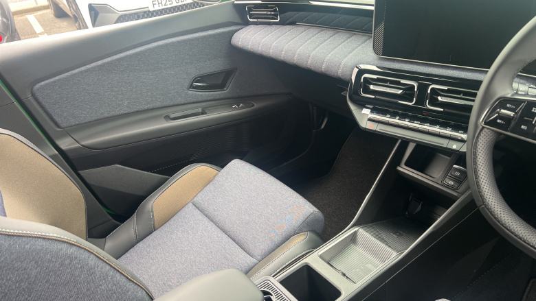 Renault 5 90kW Techno Urban Range 40kWh 5dr Auto Electric Hatchback